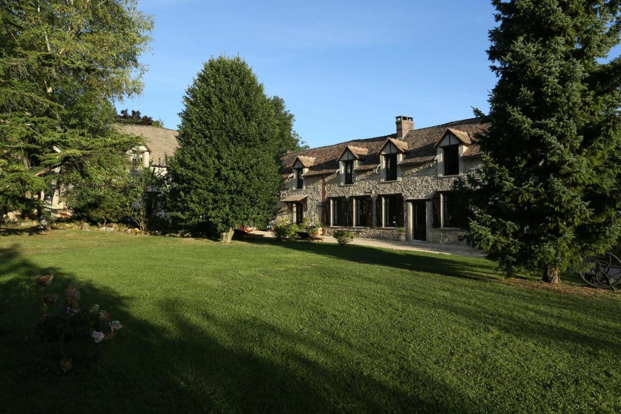 Le Clos Dormont Saint-Etienne-sous-Bailleul Exterior photo