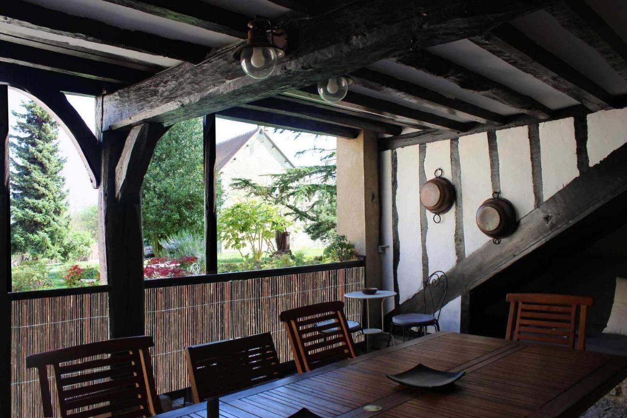 Le Clos Dormont Saint-Etienne-sous-Bailleul Exterior photo